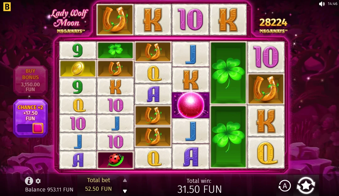 Lady Wolf Moon Megaways